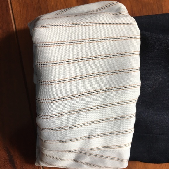 Aritzia Talula Exeter blazer, cropped, navy blue, size 6 - Picture 4 of 6